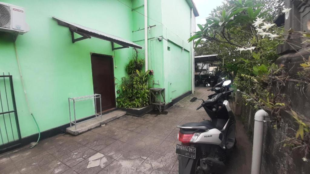 Oyo 90714 Umah Pande Tabanan Near Tanah Lot Hotel Ngoại thất bức ảnh